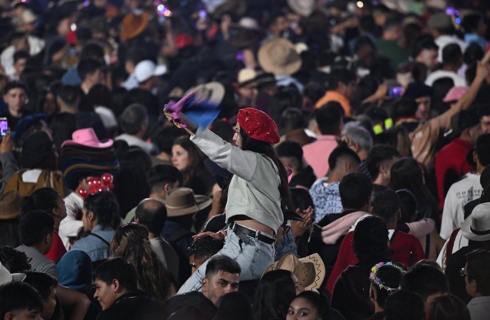 Trancas vibró con la segunda noche de la Fiesta del Caballo