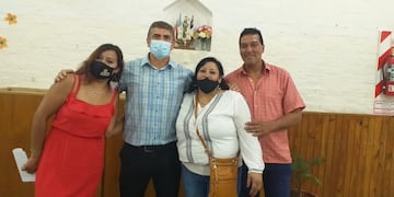 Antonella Amaya, el maestro Claudio Rodríguez con María Juri y Antonio Amaya.