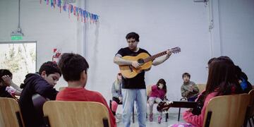 Comenzaron los talleres de guitarra en Ushuaia