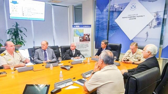 El encuentro tuvo lugar en el Edificio Guardacostas, sede de la Prefectura Naval Argentina.