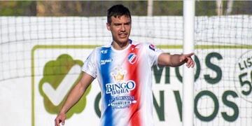 El defensor Horacio Balbuena, ex Rosario Puerto Belgrano, se sumó a Sporting.