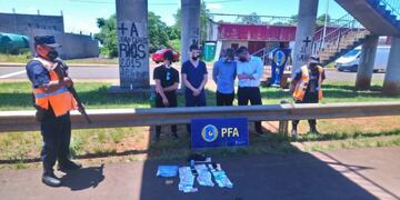 Desbaratan cargamento de anfetaminas en un ingreso a Garupá-