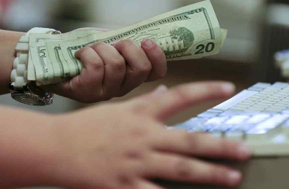 Dólar blue en Rosario: la divisa se dispara y rompe récord nominal este viernes 29 de septiembre