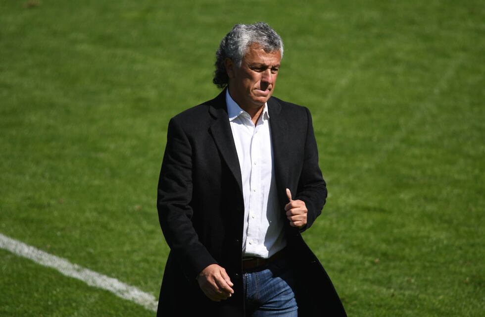 “Pipo” Gorosito cargó a Huracán en redes y el “Globo” salió a contestarle