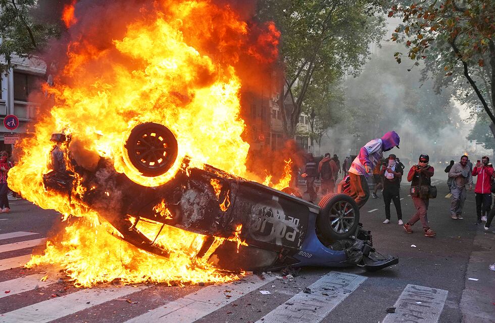 El gobierno ofrece una millonaria recompensa por datos sobre personas que hicieron disturbios