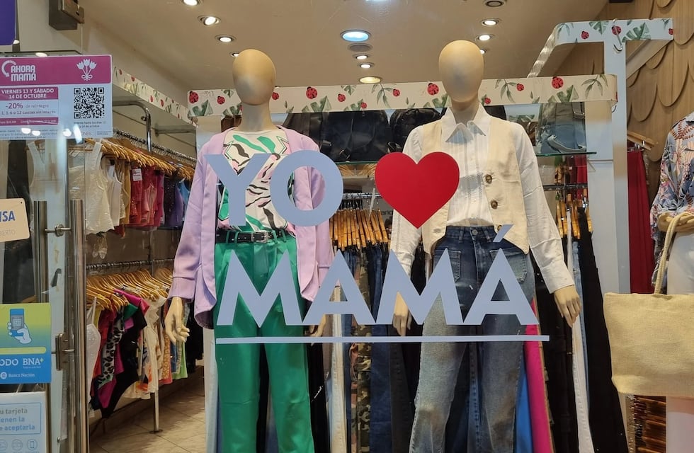 Gran movimiento comercial en Posadas en vísperas del Día de la Madre