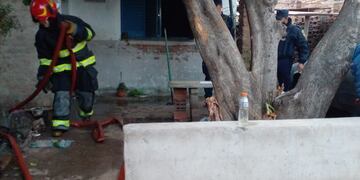 El incendio ocurrió en una vivienda de barrio Santa Isabel III.