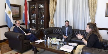 En la reunión se determinó no aumentar las tarifas hasta febrero de 2022.