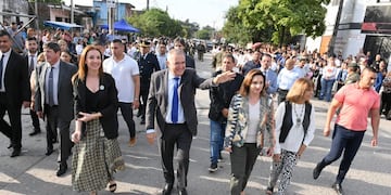 El Gobernador, la ministra de Educación y la intendenta de Alderetes destacaron el trabajo conjunto con la comunidad.