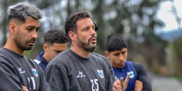 El capitán del "Lobo" jujeño, Guillermo Cosaro, dijo que la determinación del equipo para este domingo es salir a "imponernos en campo rival para hacer nuestro juego".