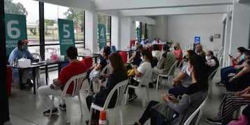 El Orfeo puede atender a 1.500 personas por día, en tres módulos de vacunación.