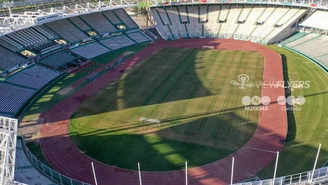 Con el pasto "quemado". Así se verá el Kempes en el Talleres-Vélez de este viernes.