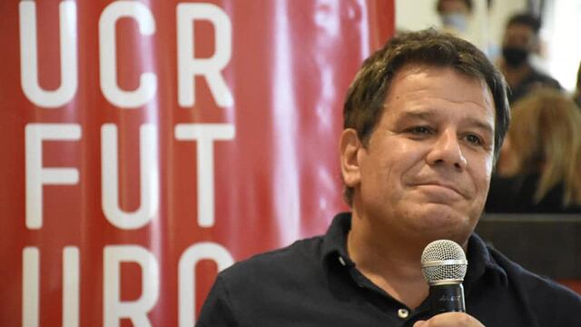 Manes se postuló a candidato de la UCR como diputado por la provincia de Buenos Aires.