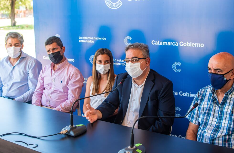 El Gobierno provincial anunció la reducción general de impuestos para distintos sectores productivos