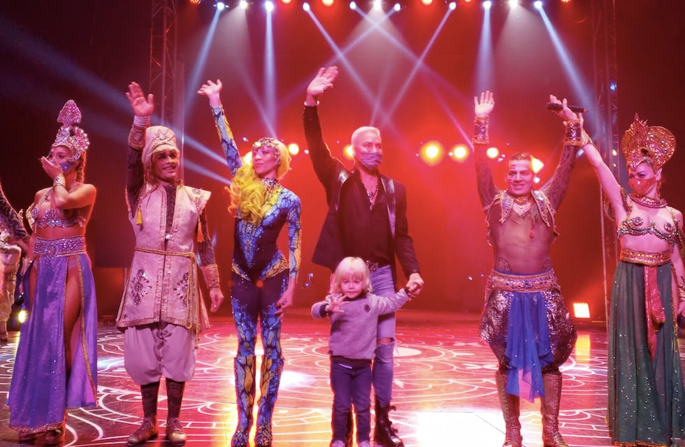 Flavio Mendoza reabrió las puertas de “El Circo del Anima” y sorprendió al público