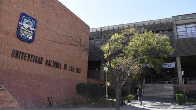Universidad Nacional de San Luis