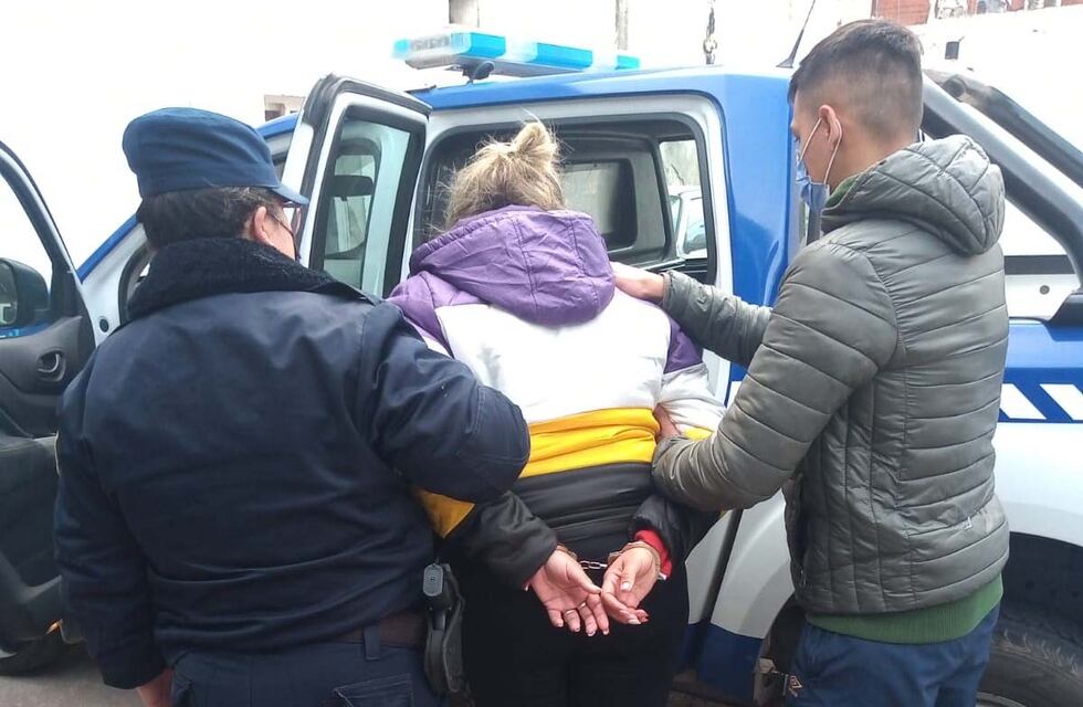 Villa María: murió Lázaro, el bebé de cuatro meses, y agravan los cargos contra los padres