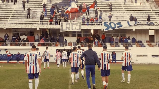 Rosario volvió a perder y se quedó sin técnico.