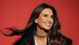 Colores neutros, amplias ventanas y estilo industrial: así es la nueva casa de Momi Giardina