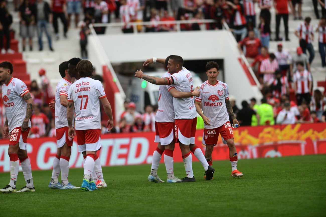 Fútbol liga profesional . Instituto gano 2 a 0 a Argentinos Juniors en Alta Córdoba. Ramiro Pereyra/LaVoz