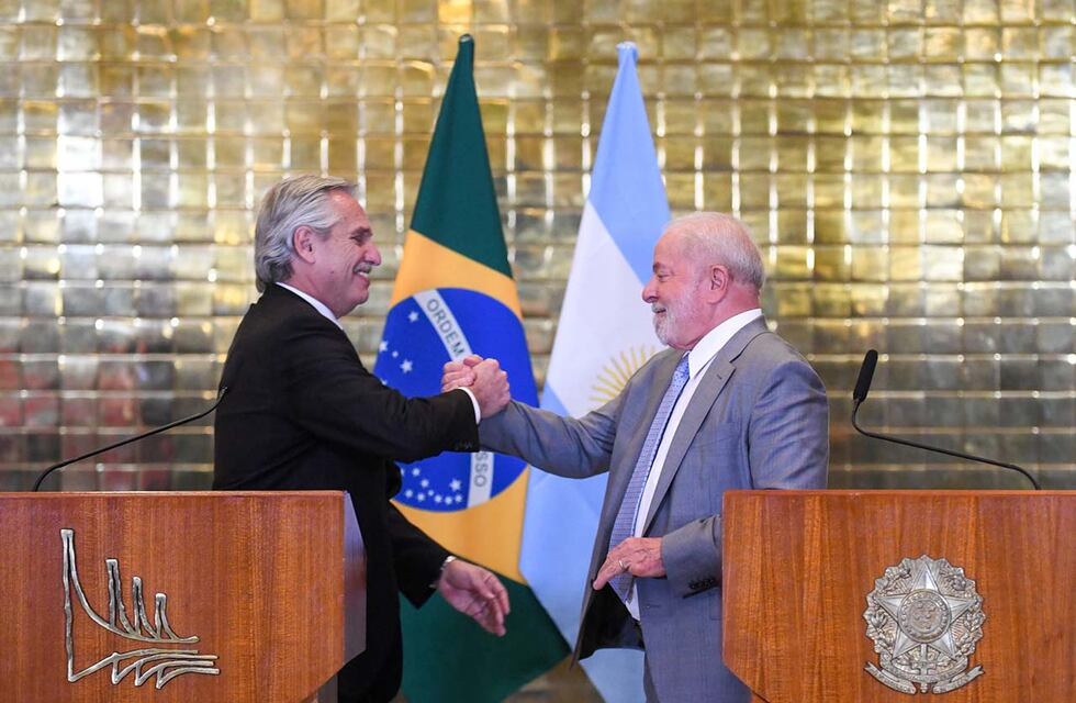 Lula da Silva se reunió con la titular del FMI en el G-7 y dijo que la deuda “destroza” a la Argentina