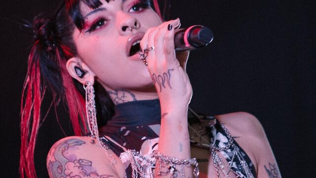 Cazzu en vivo