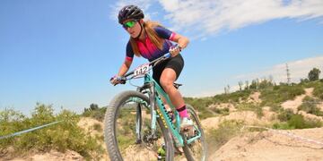 María Laura Bugarín se quedó con la primera fecha del Abierto Argentino de XCO.