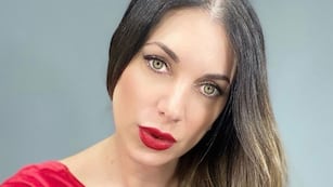 Valeria Degenaro lució tres vestidos mega ajustado y ultra escotados y revela que no lleva ropa interior