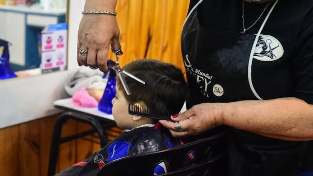 Ushuaia: más de 60 cortes de  cabello realizaron en la jornada “Vuelta al cole”