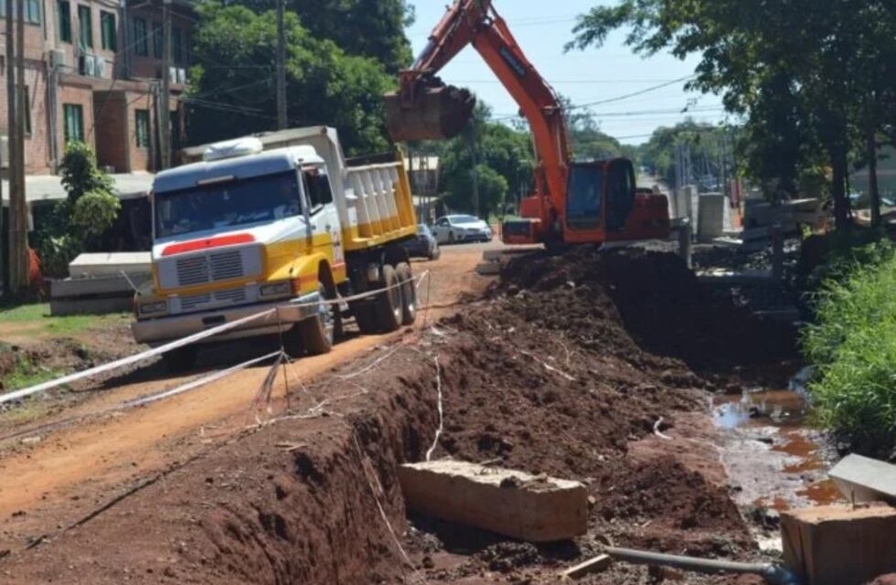 Sigue la obra hidráulica para mejorar el sistema de desagües de los barrios de Posadas