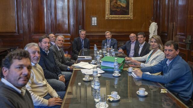 Frigerio se reunió con el Presidente del Banco Nación.