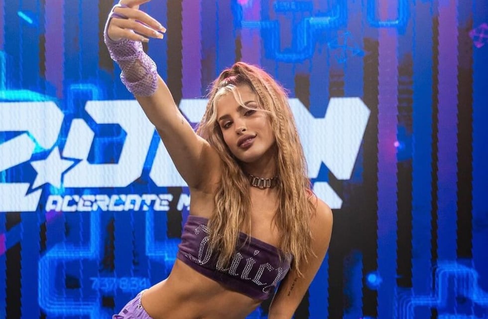 Transparencias y encaje: Julieta Poggio encendió Instagram con una coreografía mega sexy