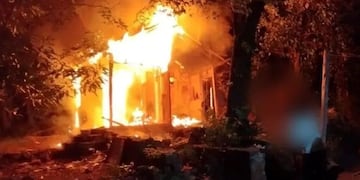 Detienen a un hombre por presunto incendio intencional en Puerto Iguazú.