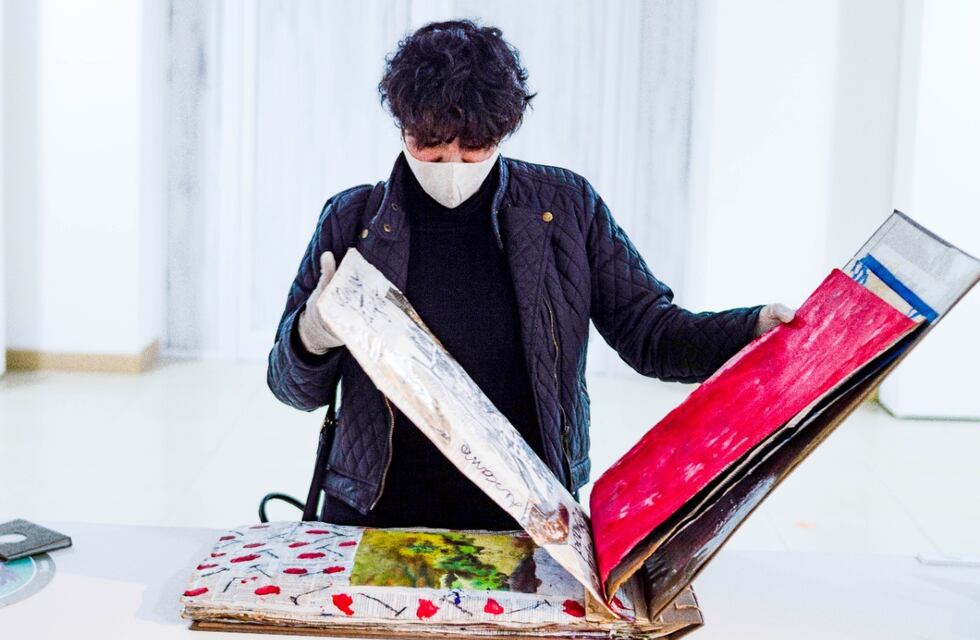 Cultura TDF: más de 40 artistas locales y nacionales participarán de la muestra ‘Libro de artista’