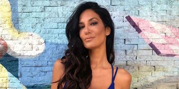 Silvina Escudero apostó por una microbikini multicolor y dejó sin palabras a sus seguidores.