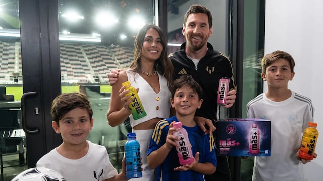 El argentino presentó la bebida con su familia hace meses.