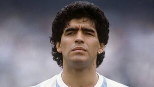 El Diez proviene del linaje de Luiz Maradona, soldado de la independencia y violinista y quien inicia una rama Maradona en Esquina, provincia de Corrientes.