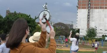 Reconsideran la posibilidad de que la Estudiantina se realice en la Costanera posadeña,