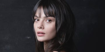 Sinem interpreta a Nazli Gülengül en "Doctor Milagro".