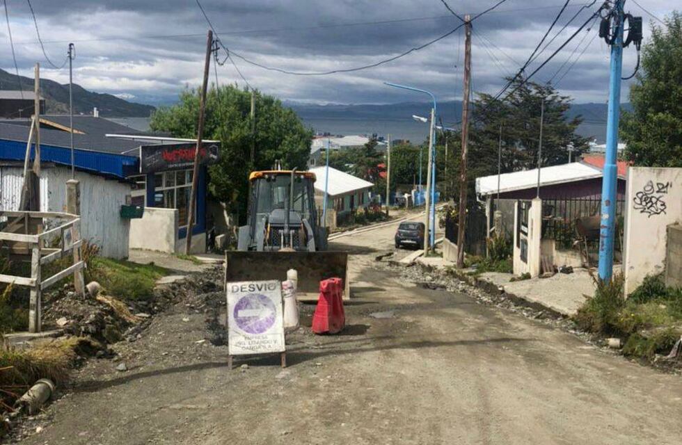 Ushuaia: Pavimentación y bacheo en Barrio Los Morros