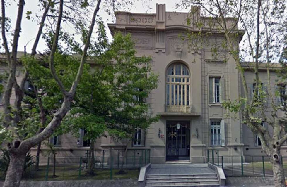 La Escuela N1 cumple 150 años y le regalan su canción