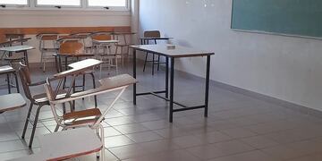 La actividad en la Facultad de Psicología se interrumpe debido al plan de lucha.