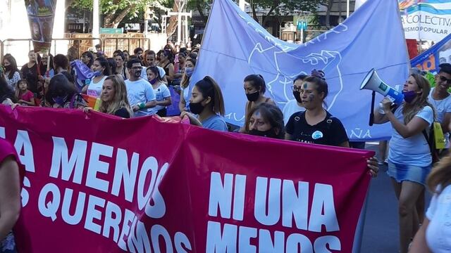 En Mendoza marcharon contra la violencia de género.