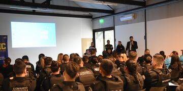 Capacitación a policías sobre accidentes de tránsito