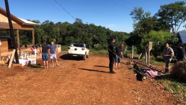 Hombre resultó gravemente lesionado tras caer de un poste de luz en Bernardo de Irigoyen.