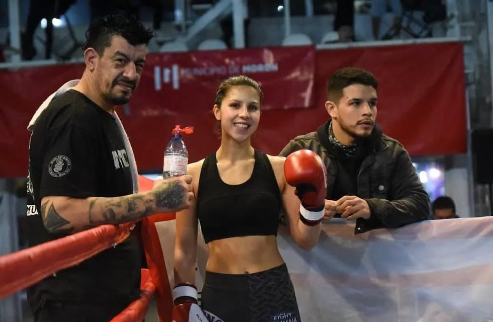 Escuela Municipal de Kick Boxing participó del Torneo Road To