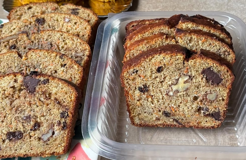 Cómo hacer un delicioso budín de banana y zanahoria mega húmedo: receta fácil y en simples pasos