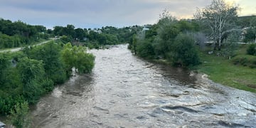 Creciente en el Río San Antonio.