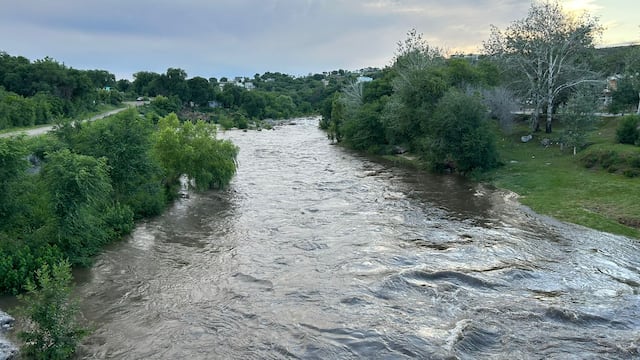 Creciente en el Río San Antonio.