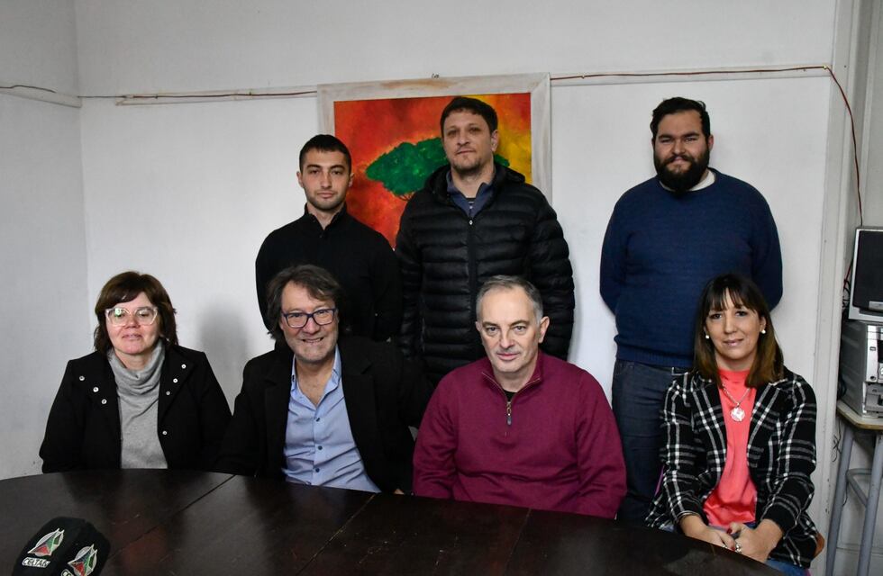 Adolfo Olivera preside Camino a la Victoria secundado por Bautista Garate y Emiliano Sofía